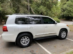 
										2014 Toyota Land Cruiser URJ200 full									