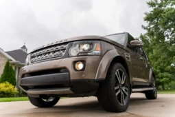 
										2015 Land Rover LR4 HSE Luxury full									