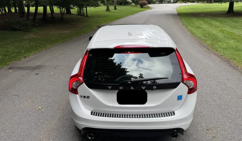 
								2018 Volvo V60 T6 Polestar full									
