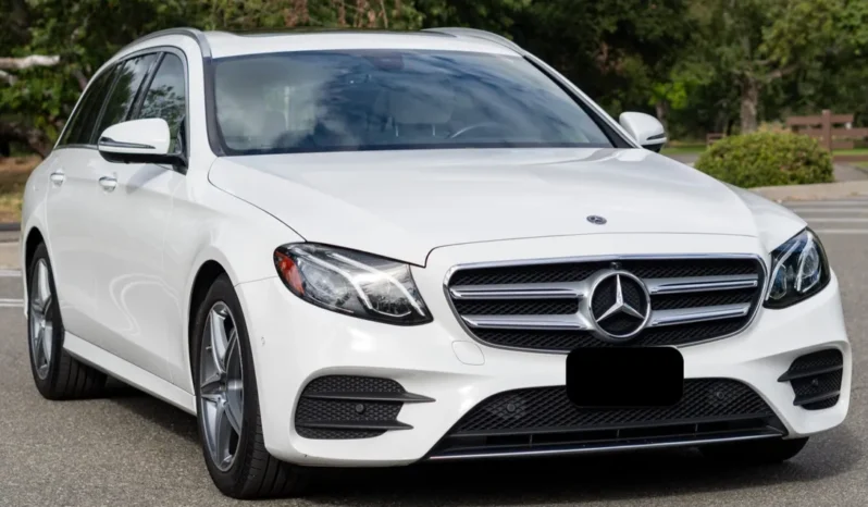
								2019 Mercedes-Benz E450 4MATIC Wagon full									