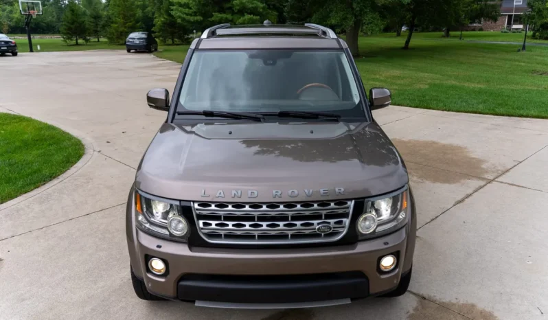 
								2015 Land Rover LR4 HSE Luxury full									