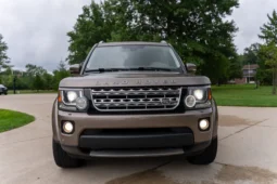 
										2015 Land Rover LR4 HSE Luxury full									