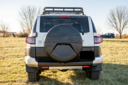 
										2014 Toyota FJ Cruiser full									
