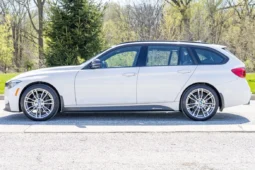 
										2018 BMW 330i xDrive Sports Wagon M Sport full									