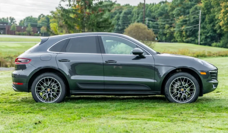 
								2018 Porsche Macan S full									
