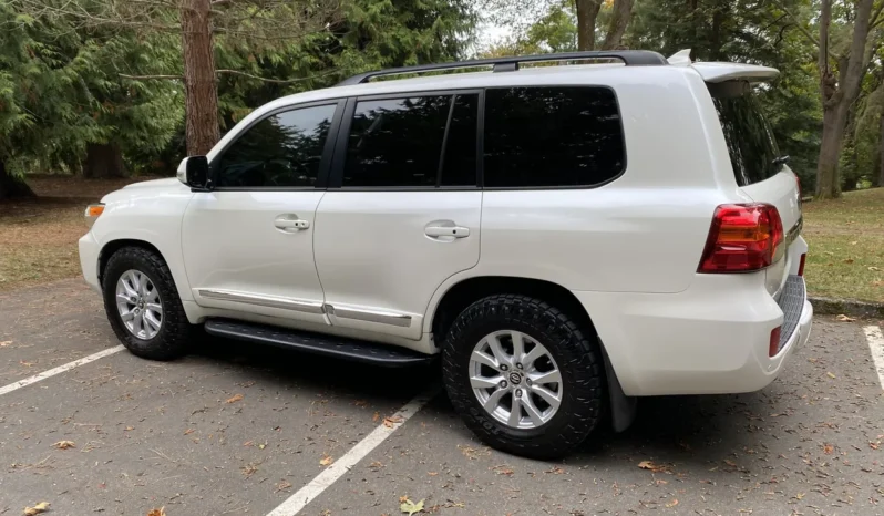 
								2014 Toyota Land Cruiser URJ200 full									