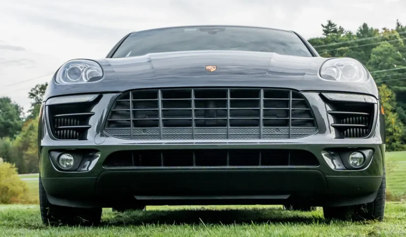 
								2018 Porsche Macan S full									