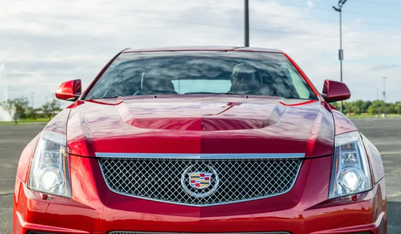 
								2012 Cadillac CTS-V Wagon Supercharged full									