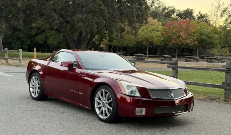 
								2006 Cadillac XLR-V Supercharged full									