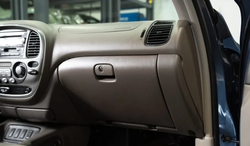 
								2006 Toyota Sequoia Limited full									