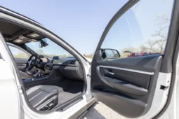 
										2018 BMW 330i xDrive Sports Wagon M Sport full									