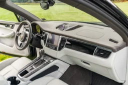 
										2018 Porsche Macan S full									