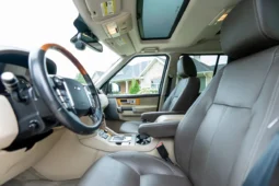 
										2015 Land Rover LR4 HSE Luxury full									
