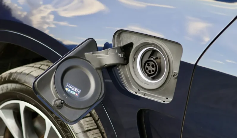 
								2017 BMW X5 xDrive40e F15 Plug-In Hybrid full									