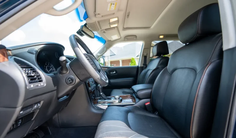 
								2017 Nissan Armada Platinum full									