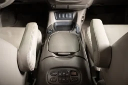 
										2006 Toyota Sequoia Limited full									
