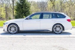 
										2018 BMW 330i xDrive Sports Wagon M Sport full									