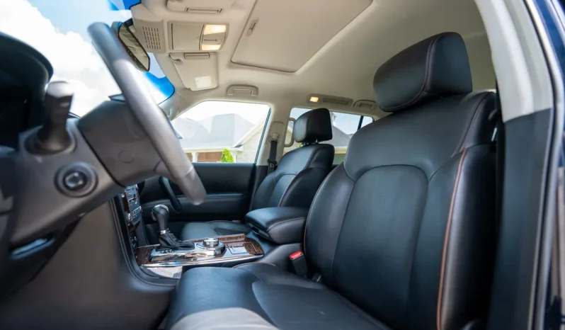 
								2017 Nissan Armada Platinum full									