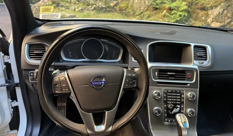 
								2018 Volvo V60 T6 Polestar full									