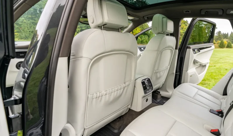 
								2018 Porsche Macan S full									