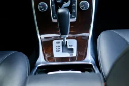 
										2012 Volvo XC70 3.2 full									