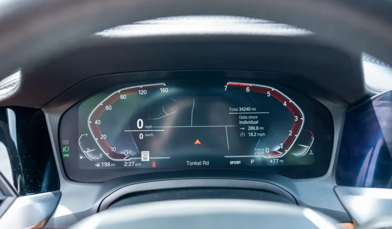 
								2019 BMW 330i xDrive Sedan full									