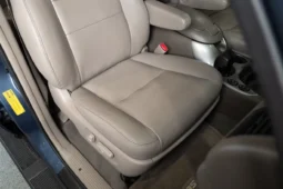 
										2006 Toyota Sequoia Limited full									