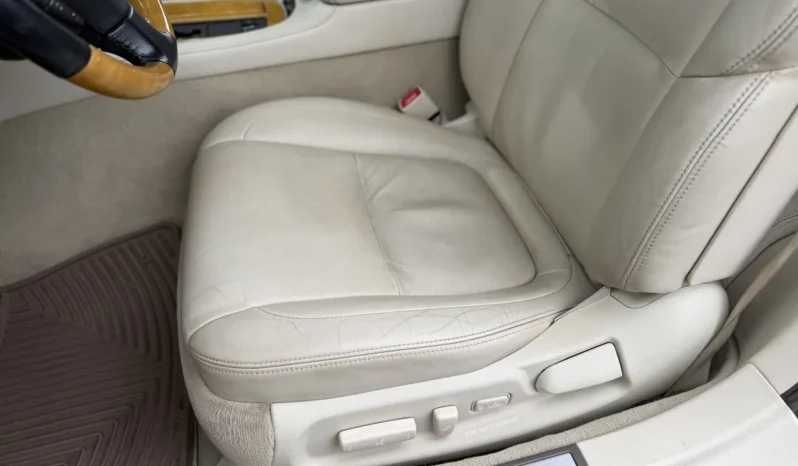 
								2004 Lexus SC430 full									