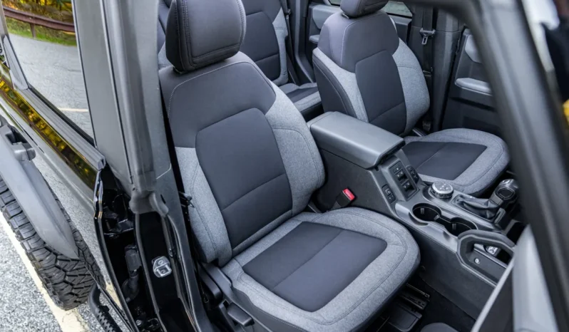 
								2021 Ford Bronco Big Bend V6 4-Door full									