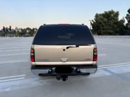 
										2005 GMC Yukon XL SLT full									