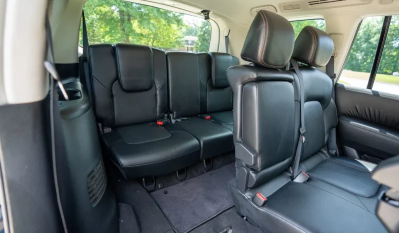 
								2017 Nissan Armada Platinum full									