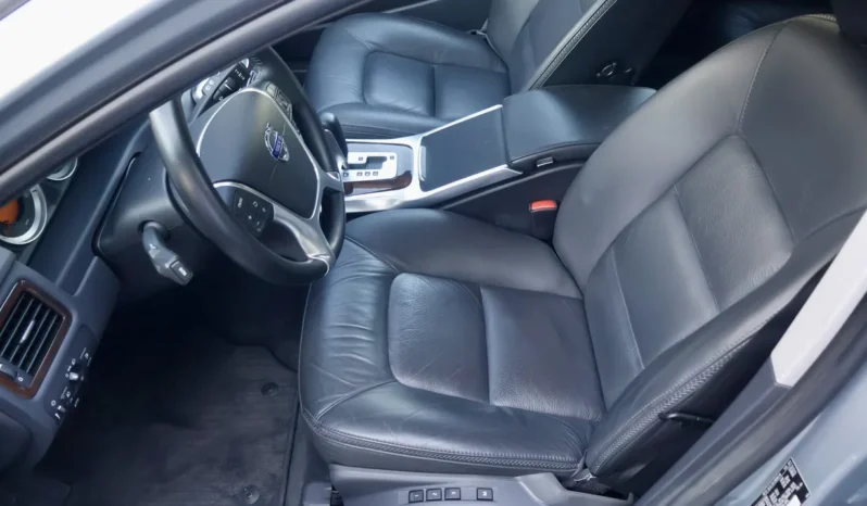 
								2012 Volvo XC70 3.2 full									