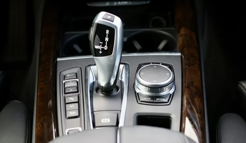 
								2017 BMW X5 xDrive40e F15 Plug-In Hybrid full									