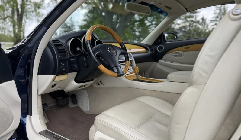 
								2004 Lexus SC430 full									