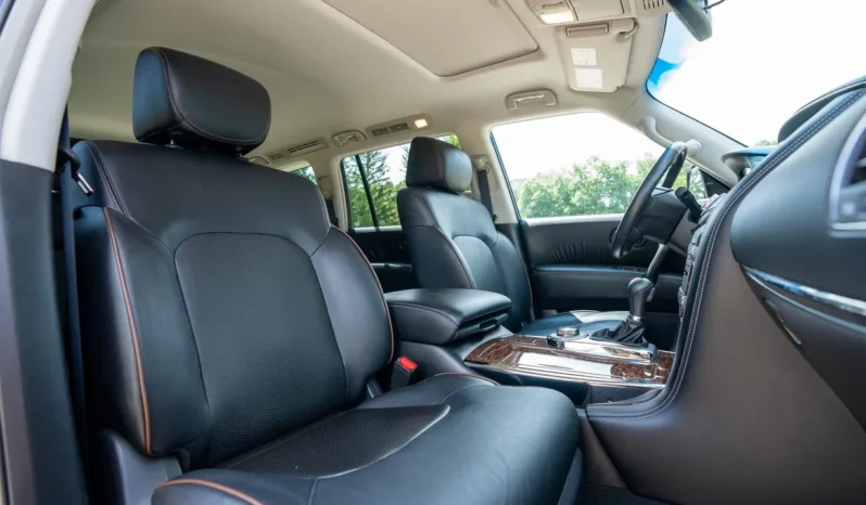 
								2017 Nissan Armada Platinum full									