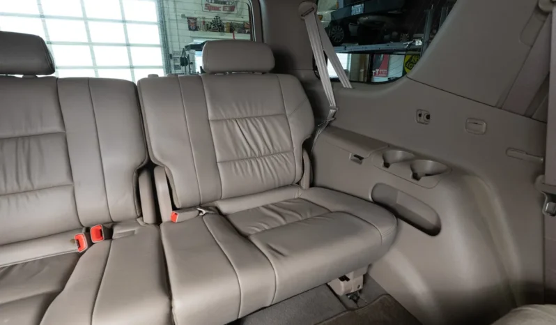 
								2006 Toyota Sequoia Limited full									