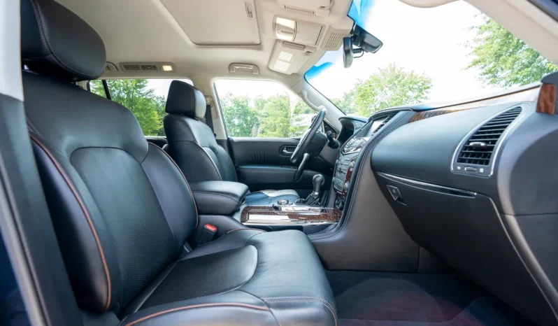 
								2017 Nissan Armada Platinum full									