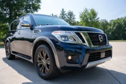 
										2017 Nissan Armada Platinum full									