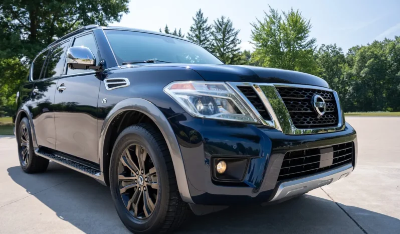 
								2017 Nissan Armada Platinum full									