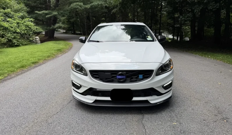 
								2018 Volvo V60 T6 Polestar full									