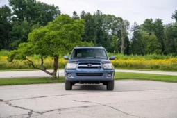 
										2006 Toyota Sequoia Limited full									
