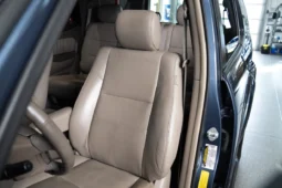 
										2006 Toyota Sequoia Limited full									