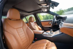 
										2019 BMW 330i xDrive Sedan full									