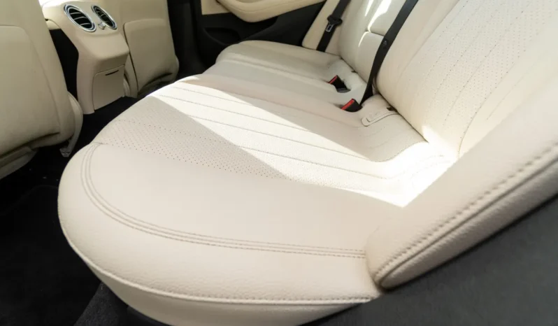 
								2019 Mercedes-Benz E450 4MATIC Wagon full									