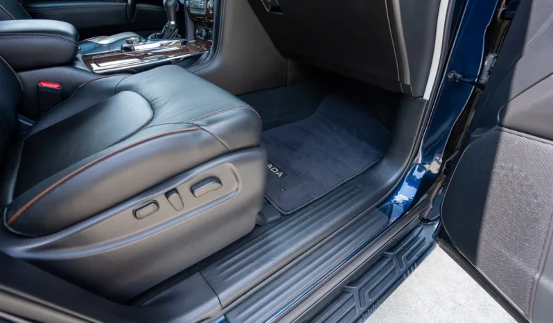 
								2017 Nissan Armada Platinum full									