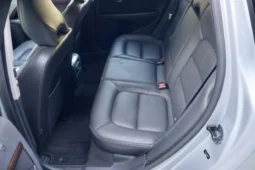 
										2012 Volvo XC70 3.2 full									