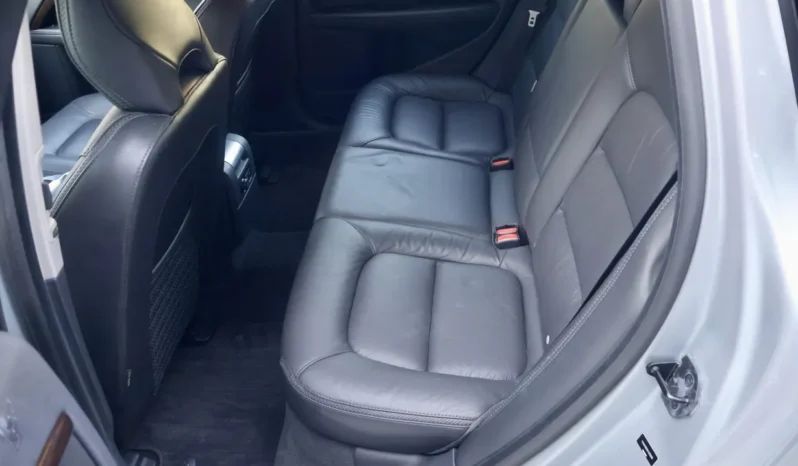 
								2012 Volvo XC70 3.2 full									