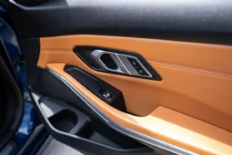 
										2019 BMW 330i xDrive Sedan full									