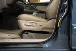 
										2006 Toyota Sequoia Limited full									