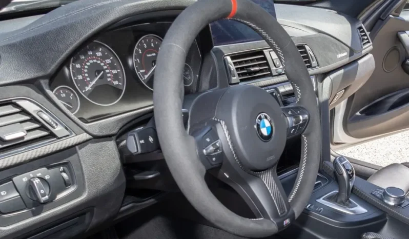 
								2018 BMW 330i xDrive Sports Wagon M Sport full									